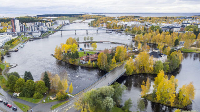 Beyaz Zambaklar Ülkesi ve Joensuu kapak fotoğrafı